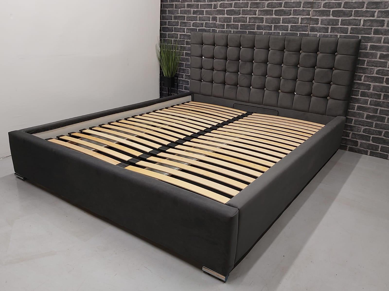 Łóżko tapicerowane NERO SLIM z pojemnikiem 160x200 cm – tkanina hydrofobowa