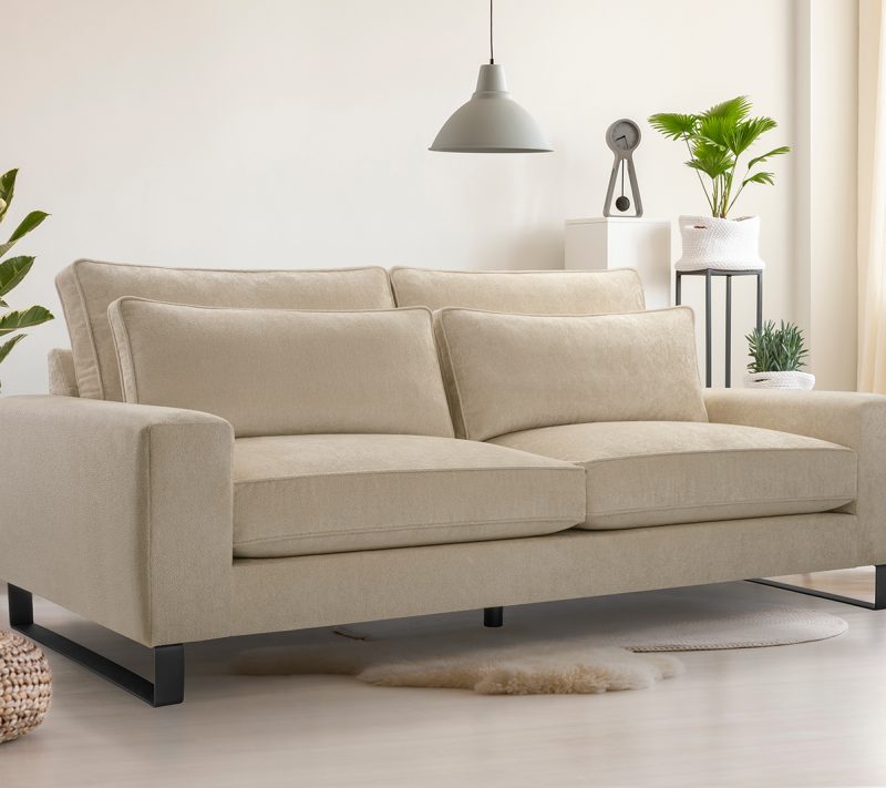 Sofa tapicerowana nierozkładana loftowa Chocito - nowoczesna kanapa trzyosobowa na metalowych nogach