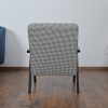 Fotel tapicerowany Kultowy Vintage PL Lata 70 czarno-biała pepitka – wytrzymała tkanina Amore
