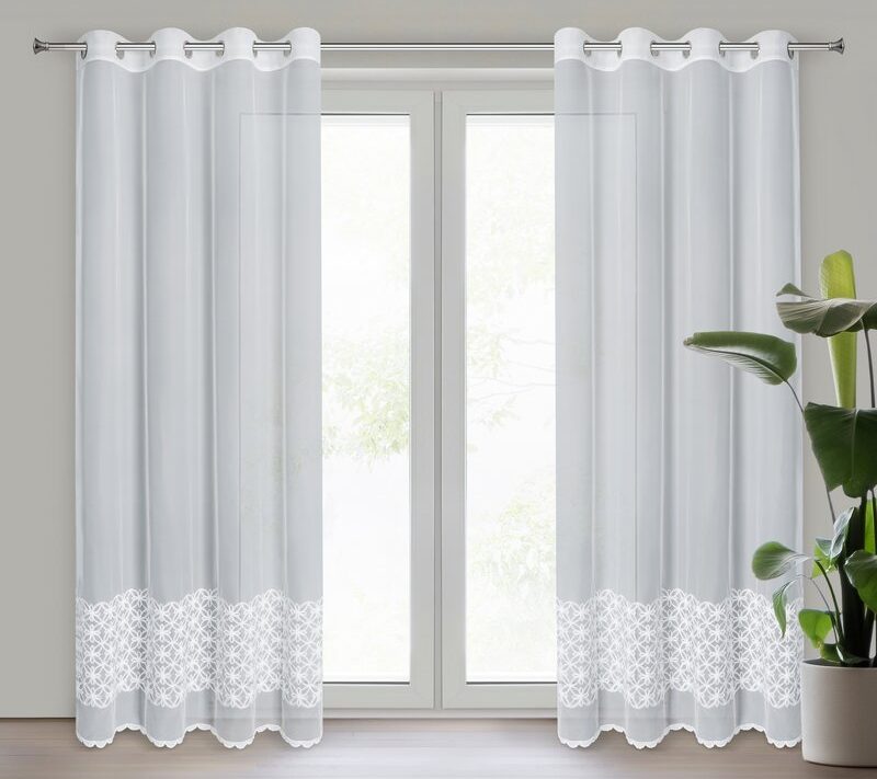 Zasłona gotowa Eva Minge biała 140 x 250 cm – rozjaśnia wnętrze