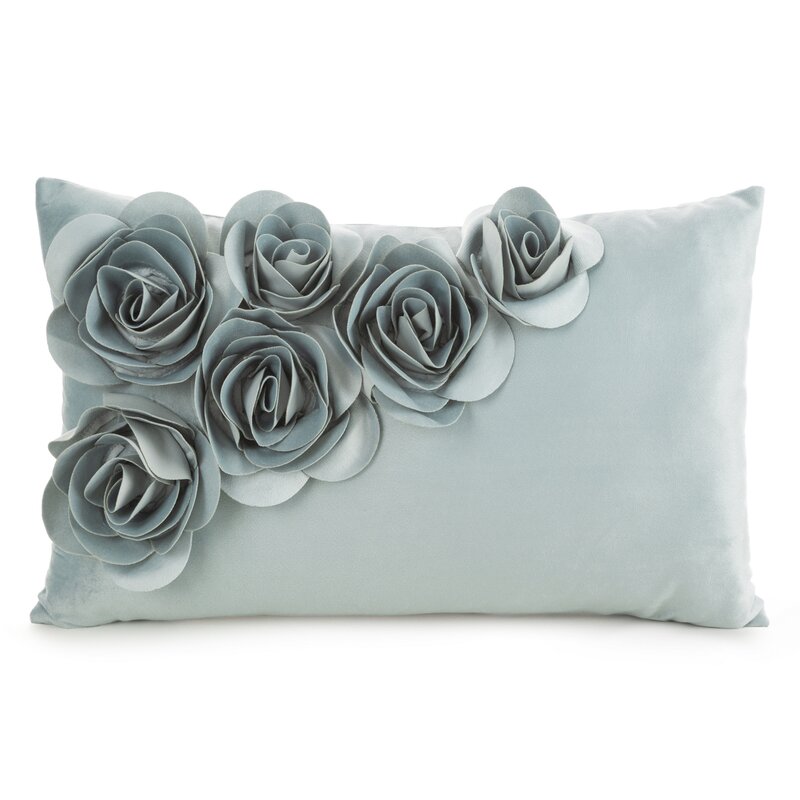 Poszewka velvet Flores miętowa 30 x 50 cm – dodaje świeżości