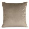 Poszewka velvet Gaja ciemnobeżowa 45 x 45 cm – przyjemna w dotyku