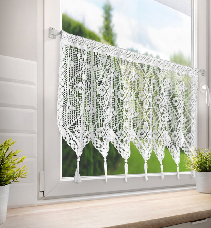 Zazdrostka ażurowa biała 150 x 60 cm – z kwiatowym wzorem