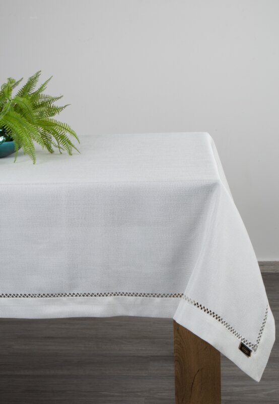 Obrus Mereżka biały 145 x 300 cm – idealny na przyjęcia
