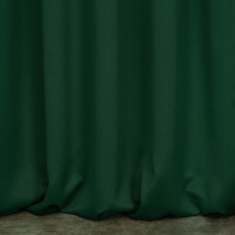 Zasłona gotowa Logan ciemnozielona 135 X 250 CM – skutecznie zaciemniająca