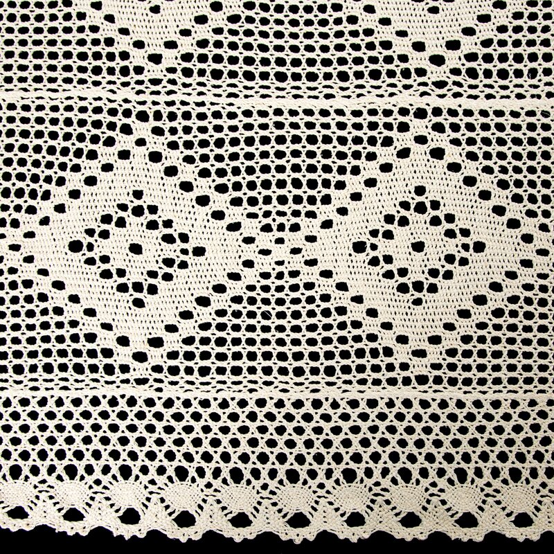 Obrus Olivia jasnobeżowy 85 x 85 cm – łatwy w czyszczeniu