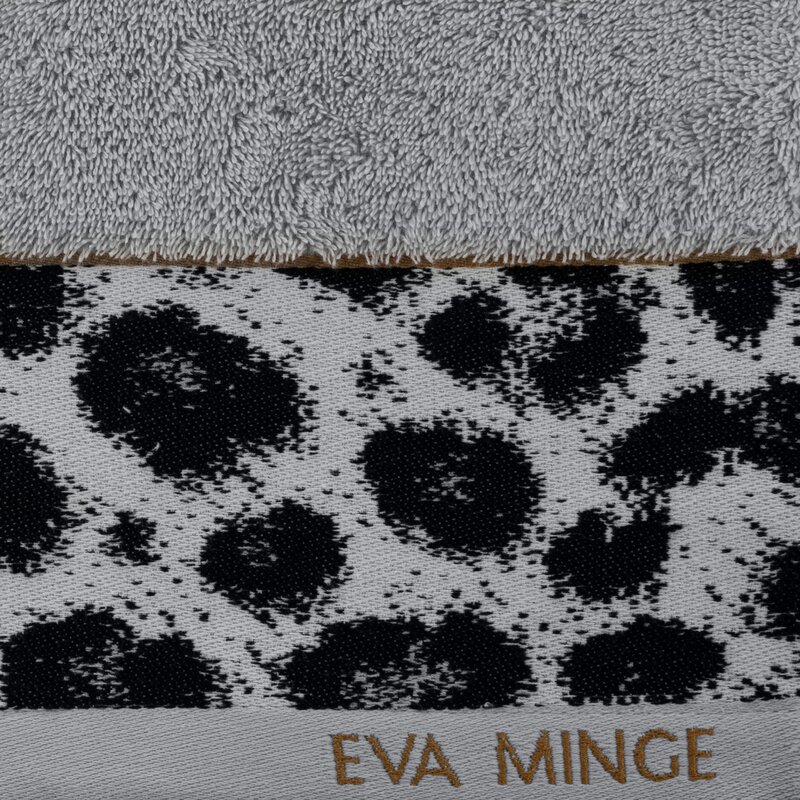 Ręcznik Eva Minge srebrny 70 x 140 cm – miękki i chłonny