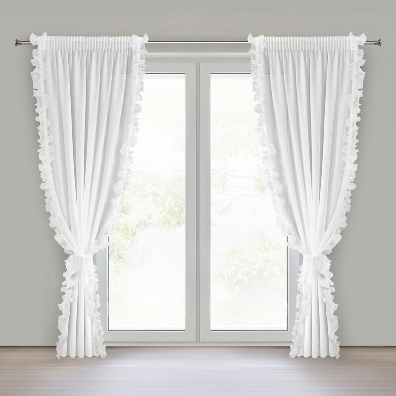 Firana gotowa Gabriela biała 140 X 270 cm – subtelnie rozprasza światło