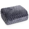 Koc flanelowy Cindy6 stalowy 200 x 220 cm – otuli miękkością