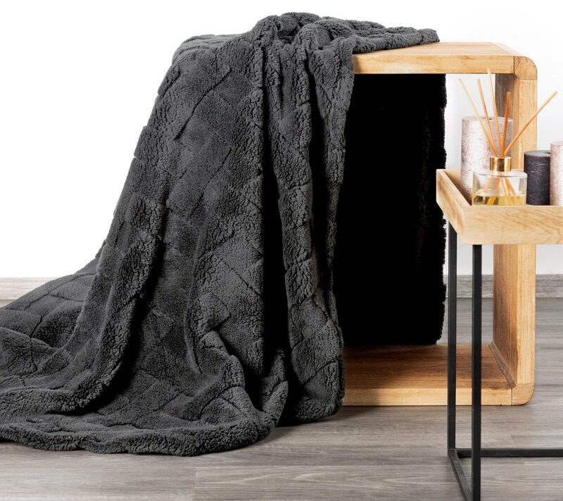 Koc flanelowy Caro stalowy 170 x 210 cm – ciepły i miękki