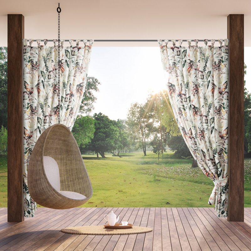 Zasłona gotowa Garden2 biała 155 x 220 cm – zaciszny kącik na taras
