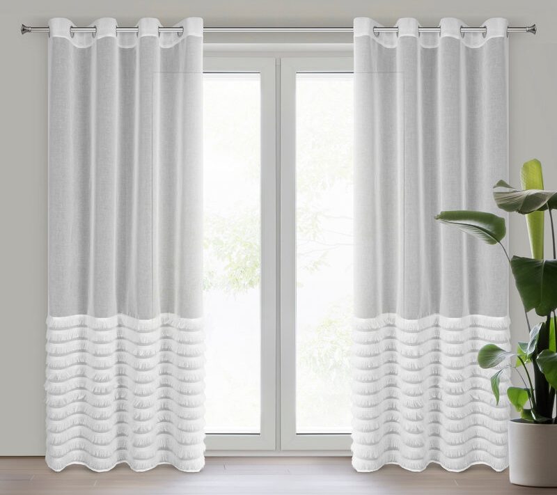 Firana gotowa biała 140 x 250 cm – rozjaśnia wnętrze