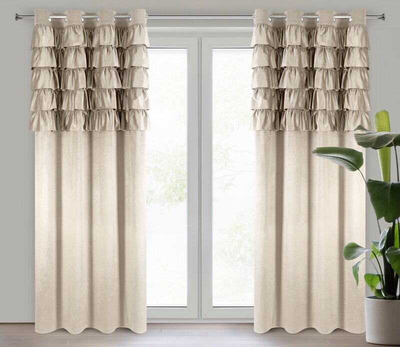 Zasłona gotowa Aura beżowa 140 x 250 cm – do salonu i sypialni