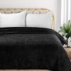 Koc flanelowy Blink czarny 150 x 200 cm – puszysty i ciepły