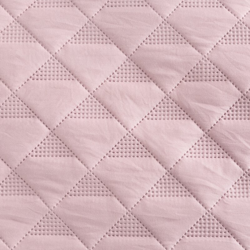 Narzuta microfibra pudrowy róż 220 x 240 cm – dodaje przytulności