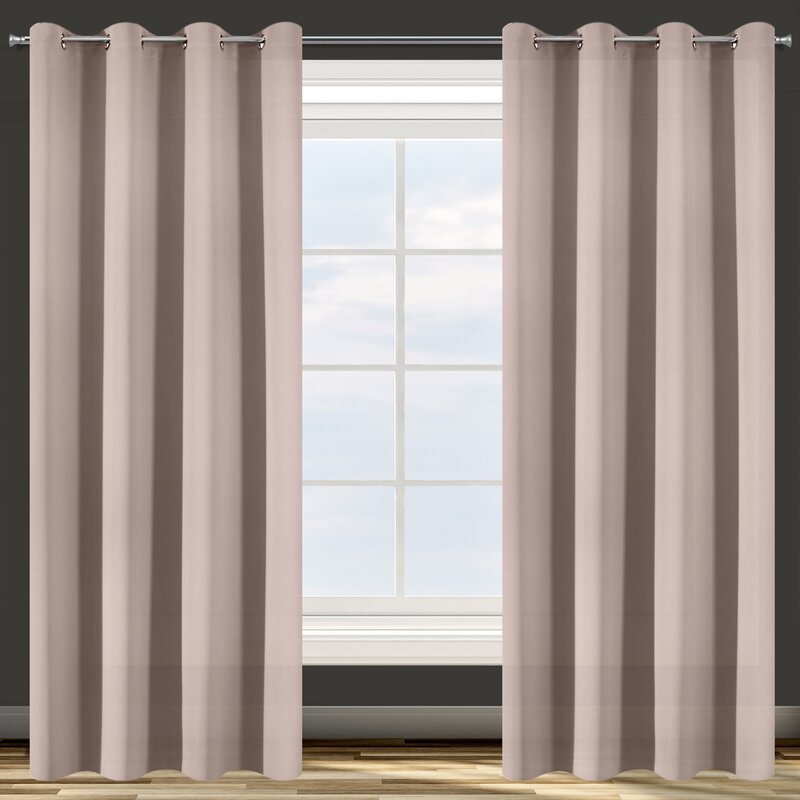 Zasłona gotowa D91 Parisa pudrowy róż 135 x 250 cm – zaciemniająca sypialnię