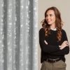 Zasłona gotowa Solana srebrna 140 x 250 cm – zaciemnia pomieszczenie