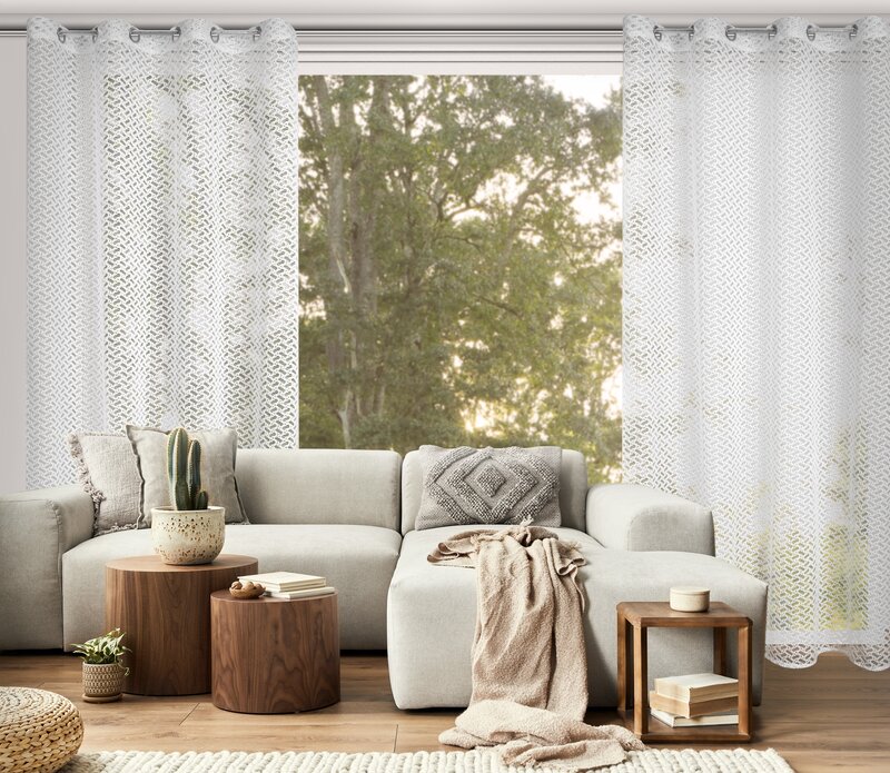 Firana gotowa Lily biała 140 X 250 CM – lekkość i blask