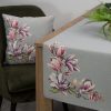 Obrus gobelinowy z magnolią popielaty 40x100 cm – doda uroku Twojemu stołowi