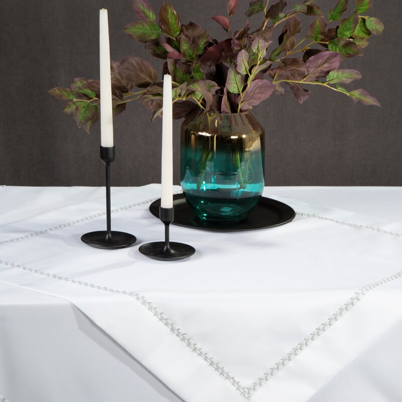 Obrus Elima biały 40 X 180 cm – rozświetla stół