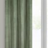 Zasłona gotowa D91 oliwkowa 140 x 250 cm – zaciemnia wnętrze