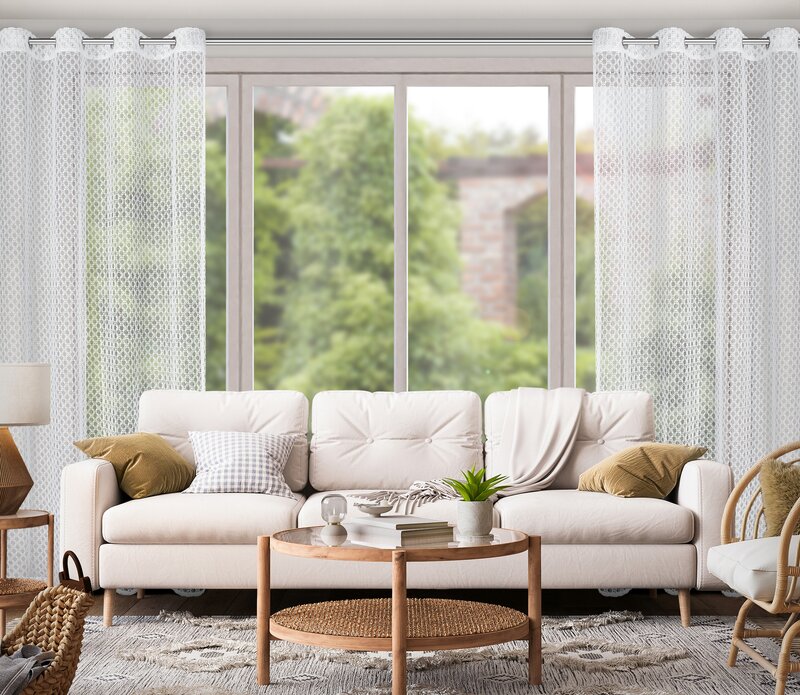 Firana gotowa IZA biała 140 x 250 cm – rozświetla wnętrze