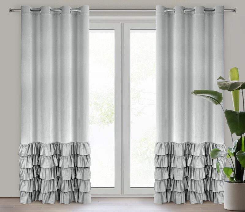Zasłona gotowa Dani srebrna 140 x 250 cm – dodaje przytulności