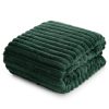 Koc D91 Soft1 ciemnozielony 170 X 210 CM – miękki i ciepły