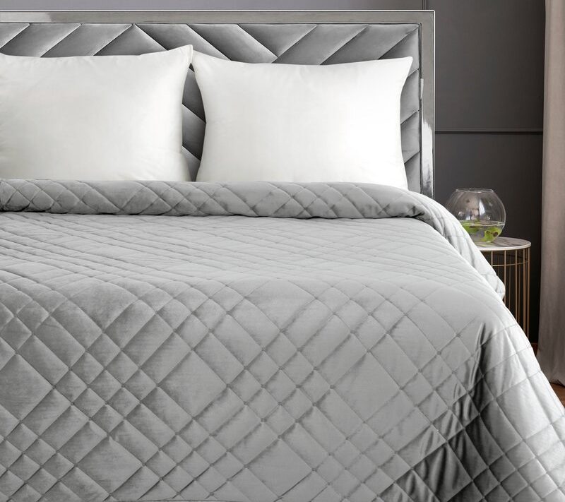 Narzuta velvet ria6 srebrna 200 x 220 cm – dodaj luksusu sypialni