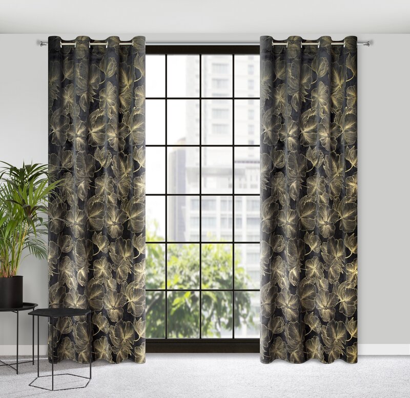 Zasłona gotowa welwet Stella czarna 140 x 250 cm – zaciemnia pomieszczenie
