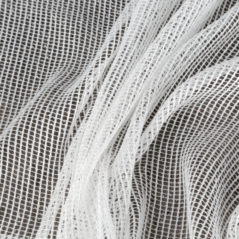 Firana gotowa biała 140 x 300 cm – rozprasza światło