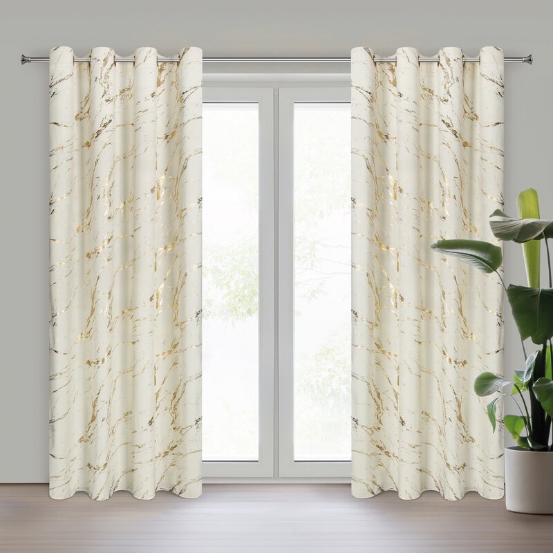 Zasłona gotowa Molly kremowa 140 x 250 cm – dodaje przytulności
