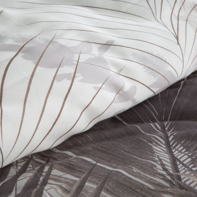 Pościel satynowa Premium23 kremowa 220 x 200 cm – dla tropikalnego relaksu