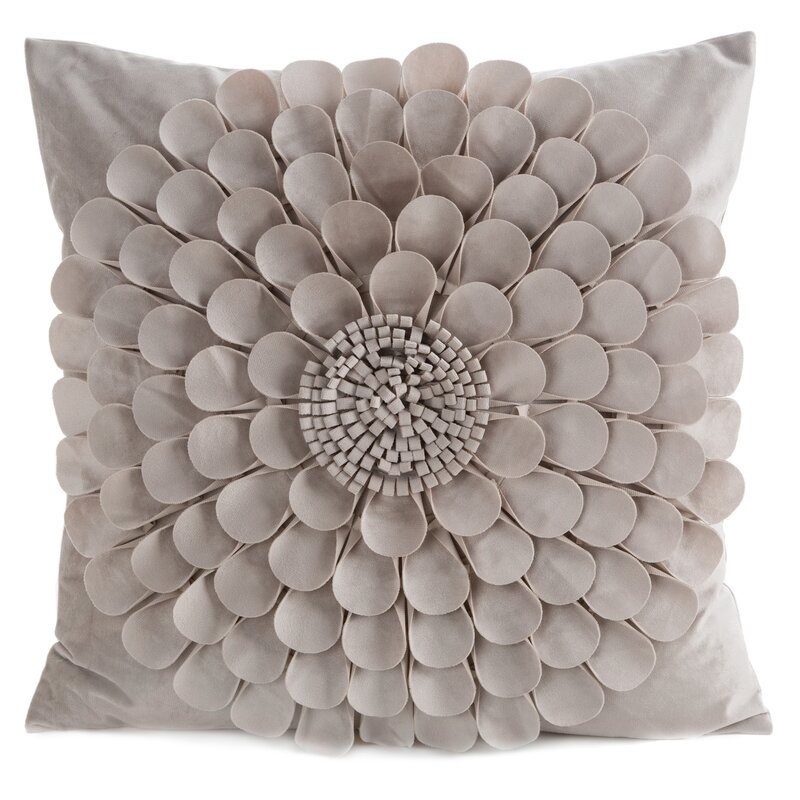Poszewka welwetowa Flores 2 beżowa 45 X 45 CM – z efektem 3D