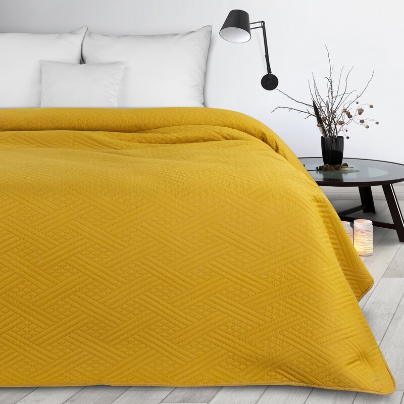 Narzuta Boni musztardowa 170 x 210 cm – ochrona i ciepło