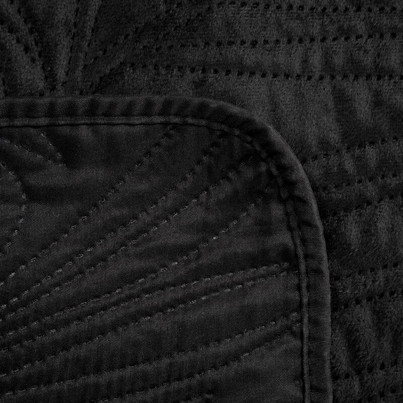 Narzuta Velvet D91 czarna 170 x 210 cm – otuli luksusem