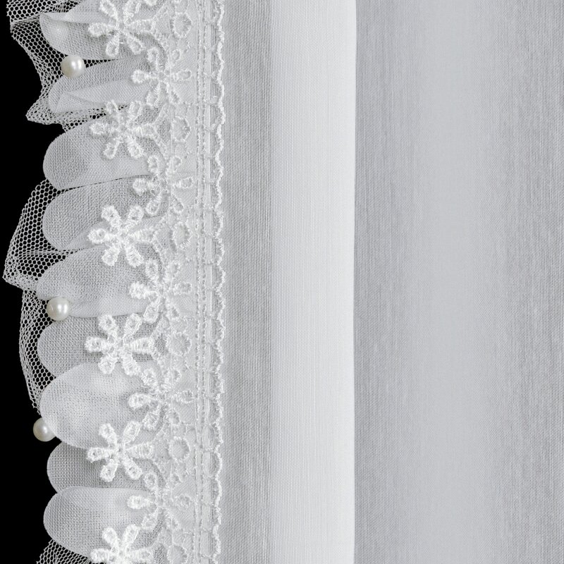 Firana gotowa biała 140 x 270 cm – rozjaśnia wnętrze