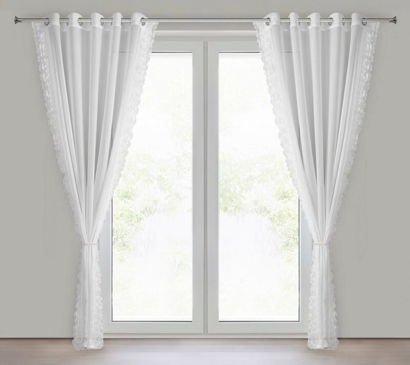 Firana gotowa Luisa biała 140 x 250 cm – rozjaśnia wnętrze