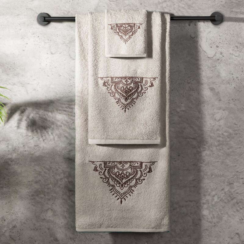 KOMPLET RĘCZNIKÓW 3 56 X 36 X 7 CM BEŻOWY