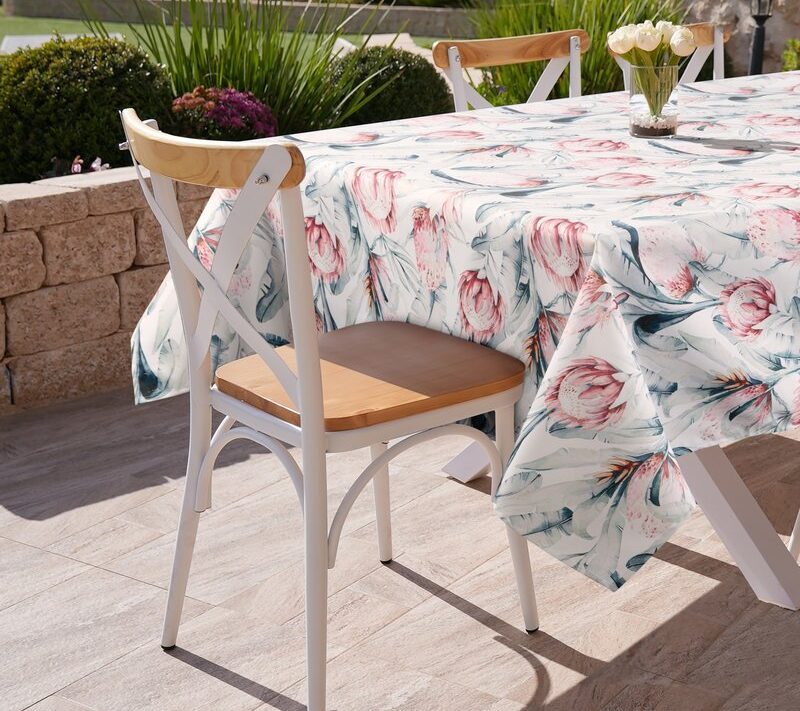 Obrus tarasowy Garden biały 140 x 220 cm – idealny na lato