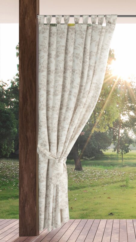 Zasłona gotowa Garden kremowa 155 x 200 cm – ochrona przed słońcem