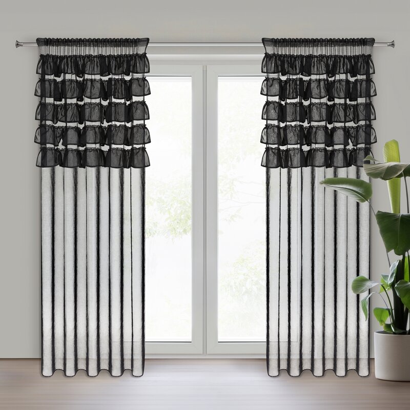 Firana gotowa Aura czarna 140 x 270 cm – subtelna prywatność