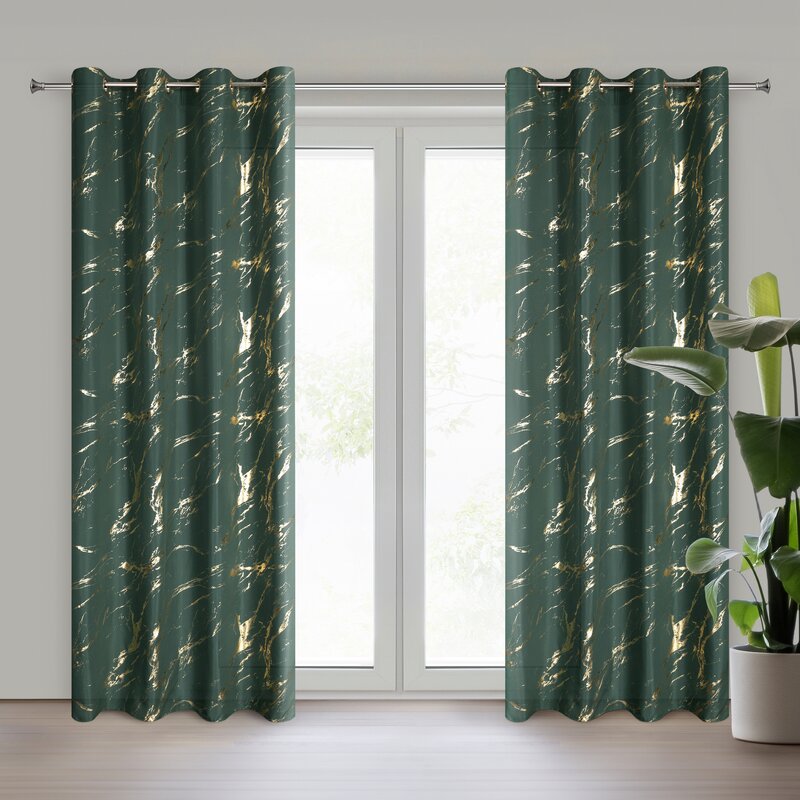 Zasłona gotowa Lani ciemnozielona 140 X 250 cm – doda wnętrzu blasku