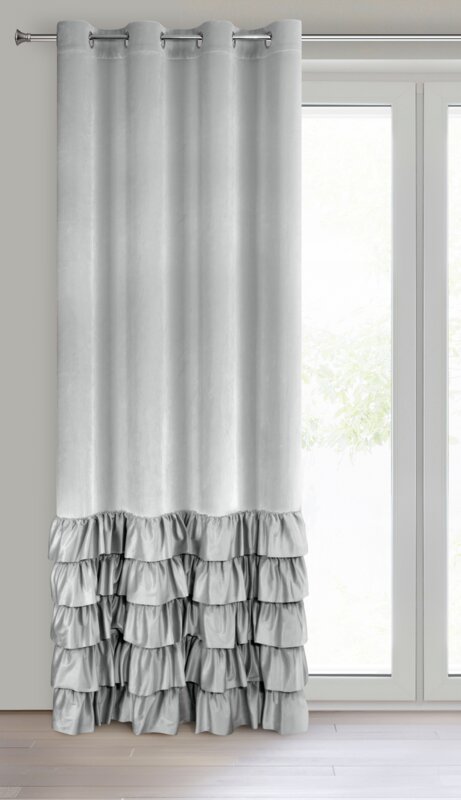 Zasłona gotowa Dani srebrna 140 x 250 cm – dodaje przytulności