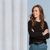 Firana gotowa Cindy biała 140 x 250 cm – dodaje lekkości