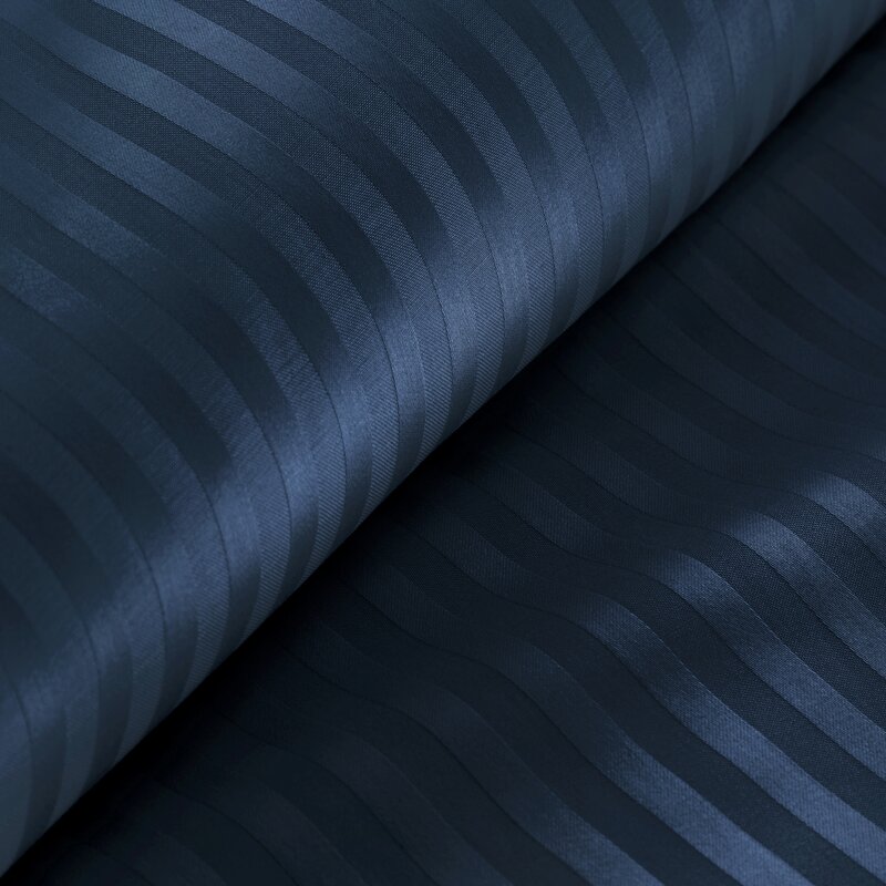 Pościel satynowa Vera granatowa 140x200 cm – dla komfortowego snu