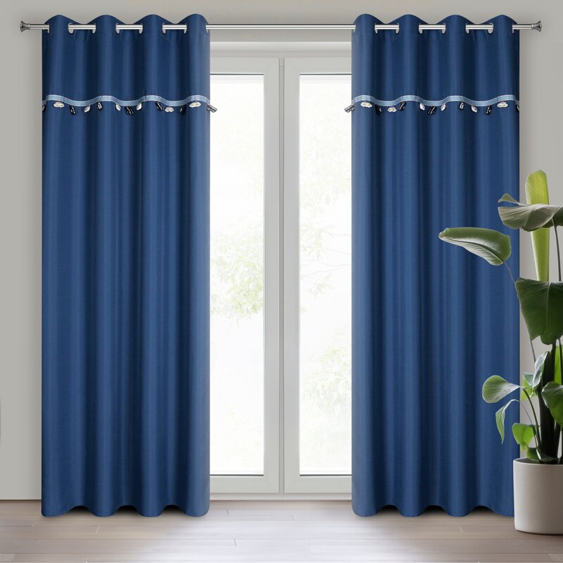 Zasłona gotowa Car 2 ciemnoniebieska 140 x 250 cm – zaciemnia pokój