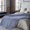 Koc Pierre Cardin niebieski 160 x 220 cm – miękki i ciepły