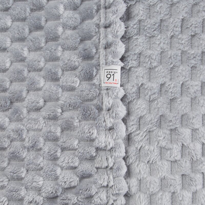 Koc flano Cindy6 srebrny 200 x 220 cm – miękki i przytulny