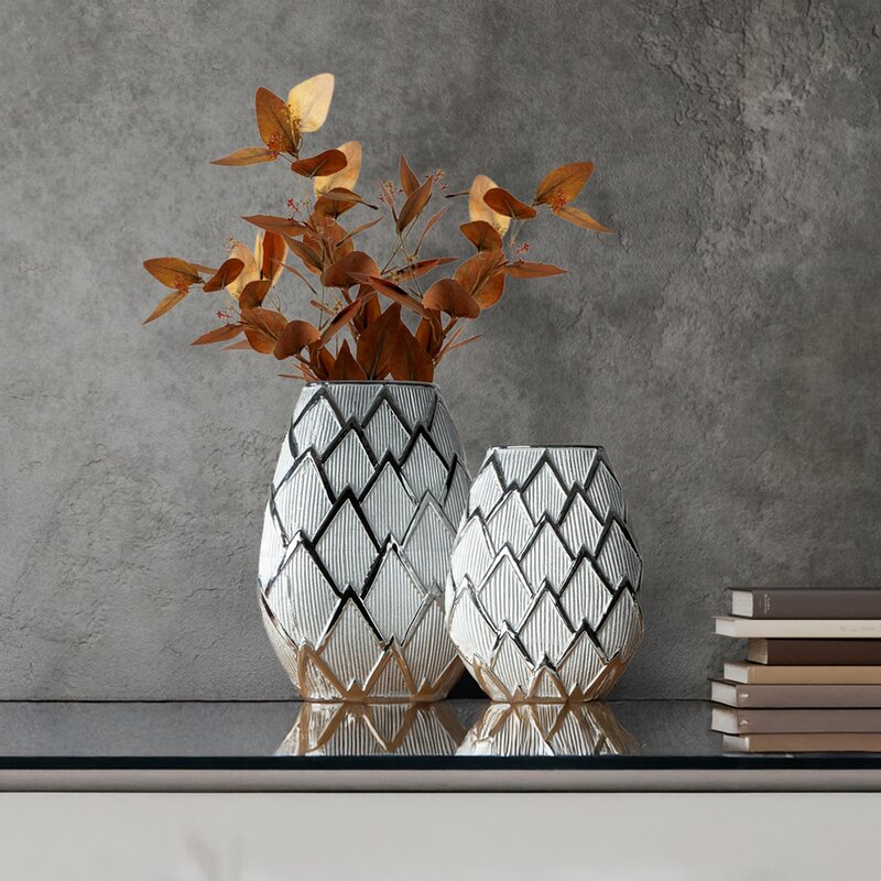 Wazon ceramiczny Saela srebrny 25 x 11 x 34 cm – idealny na kwiaty